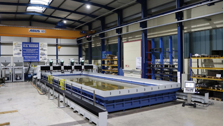 New waterjet cutting system in Ilsenburg – investment for the future-oriented Defence segment